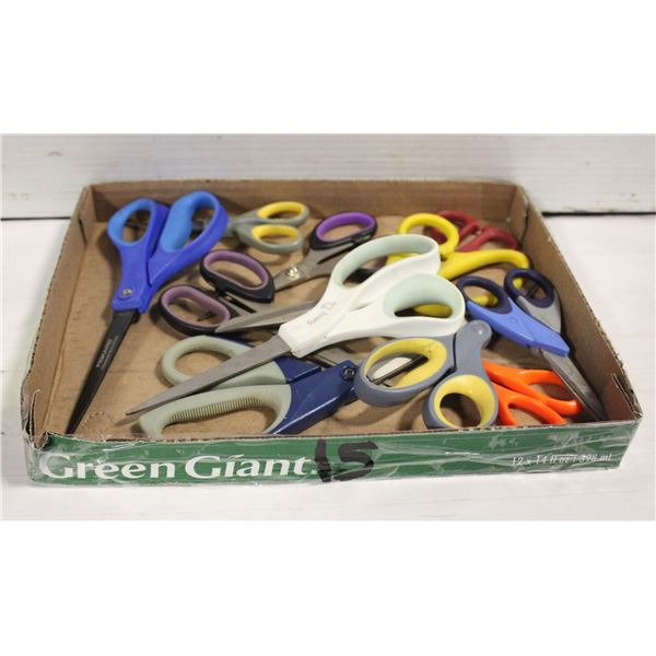 FLAT OF 11 TITANIUM SCISSORS