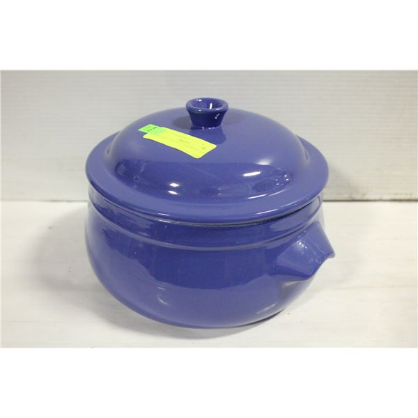 CERAMIC LIDDED CASSEROLE DISH