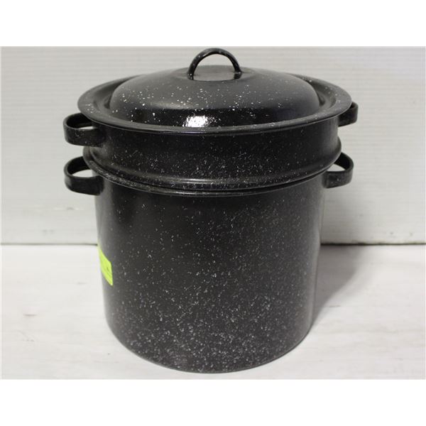 VINTAGE 9" GRANITEWARE DOUBLE STEAMER SET