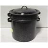 Image 1 : VINTAGE 9" GRANITEWARE DOUBLE STEAMER SET