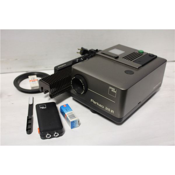 VINTAGE ZEISS IKON PERKEO SLIDE PROJECTOR- MADE