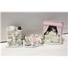 Image 1 : PORCELAIN DOG DISPLAY SET