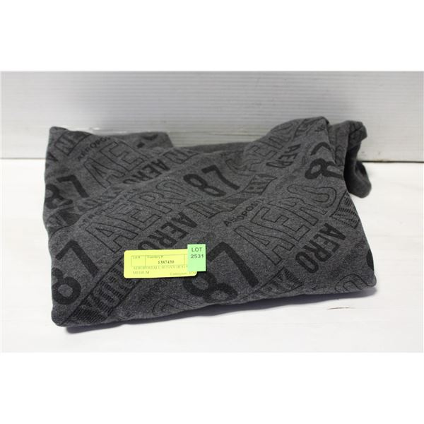 AEROPOSTALE BUNNY HUG SIZE MEDIUM