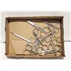 Image 1 : FLAT OF VINTAGE METAL SCISSORS SHEARS