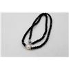 Image 1 : #135-NATURAL BLACK AGETE, PEARL NECKLACE 18"/4-8M