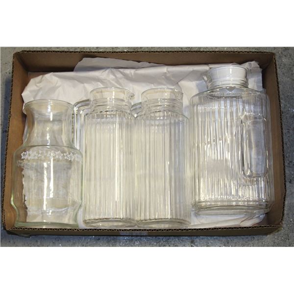 VINTAGE GLASS JUICE SERVING JUGS