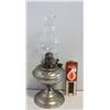 Image 1 : VINTAGE METAL WHITE FLAME OIL LANTERN WITH WICKS