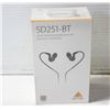 Image 1 : BEHRINGER BLUETOOTH STUDIO MONITORING EARPHONES