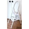 Image 1 : 4)  FOLDING 2 RUNG STEP LADDER.