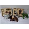 Image 1 : LOT OF HOME DECOR AND CANDLES