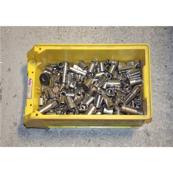 "PAWN SHOP" LOT OF ASSORTED SOCKETS