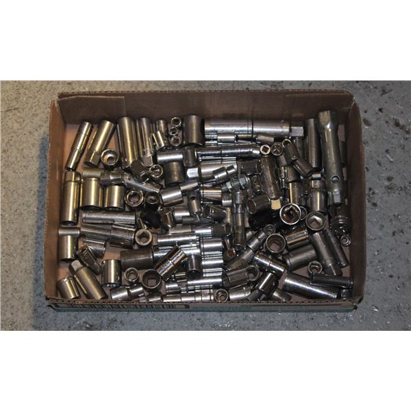 "PAWN SHOP" LOT OF ASSORTED SOCKETS
