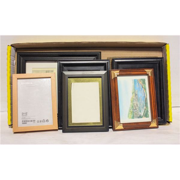 6 PICTURE FRAMES ASSORTED SIZES