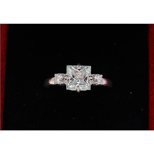 #2206-HAND SET 2.00 CT GRA CERTIFIED