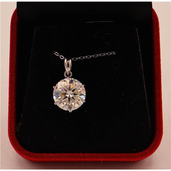 #2208-HAND SET 5.00 CT GRA CERTIFIED ROUND
