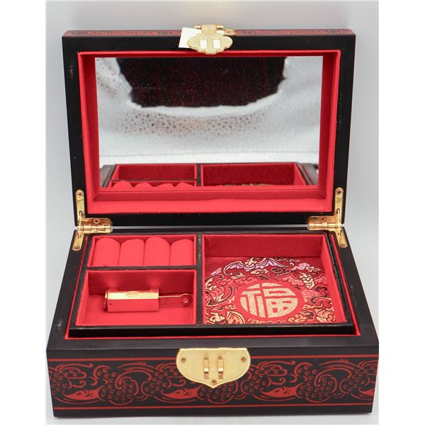 SMALL VINTAGE ASIAN ENAMELED LOCKING JEWELRY BOX