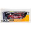 Image 1 : DUBCITY LINCOLN NAVIGATOR 1/18 SCALE