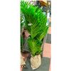 Image 2 : NEW PALM TREE ARTIFICIAL PLANTS DECORATION H-48"