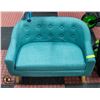 Image 1 : NEWLY ASSEMBLED KIDS/PETS SOFA COUCH - BLUE
