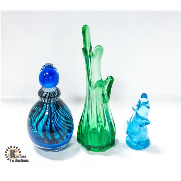 1982 HAND BLOWN ART GLASS MOUSE H-4" SOLD WITH