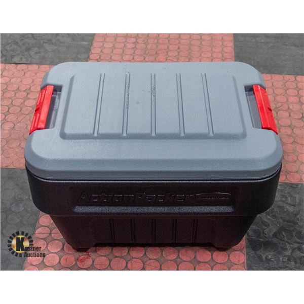 NEW RUBBERMAID ROUGHNECK ACTION PACKER