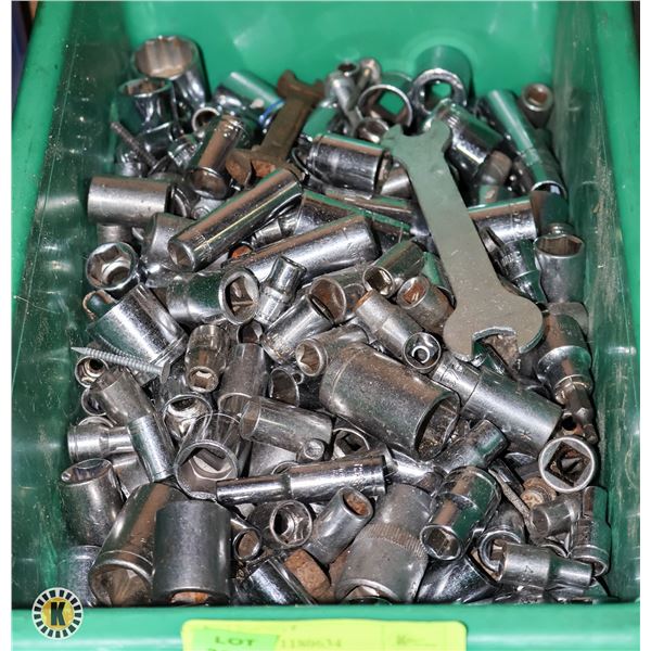 ORGANIZER BIN OF SOCKETS