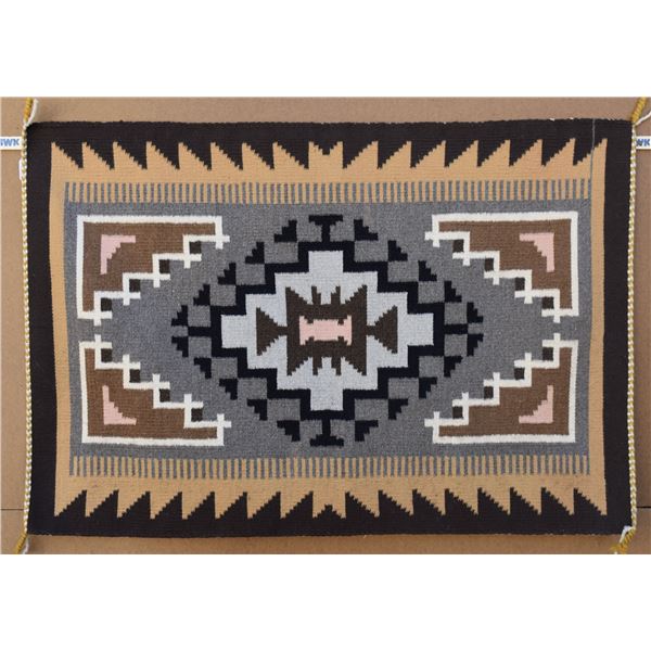 NAVAJO TEXTILE