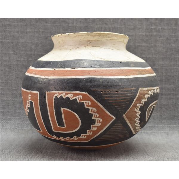 SOLOW/FOUR MILE RUIN POTTERY OLLA