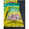 Image 2 : Set of 8 Sweet Sixteen Sour Ribbon Candy Bags x 125g