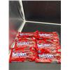 Image 1 : Lot of Six 454g Packages of Twizzlers Strawberry Twists