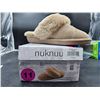 Image 1 : Nuknuu Sheepskin Lined Slippers Size 11
