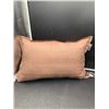 Image 1 : Urban Standard Boutique Collection Duck Feather Pillow, 14 x 22