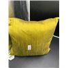 Image 3 : Supioni Citron 20-Inch Feather-Filled Throw Pillow