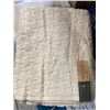 Image 2 : Set of Bamboo Cotton Towels (6 Pieces Total) 2 bath towels, 2 hand towels, and 2 face towels