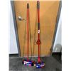 Image 1 : Vileda 3-Action Broom and Bee Mop Cleaning Set
