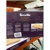 Image 3 : Breville Bamboo Cutting Board for Smart Oven 900