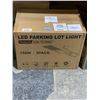 Image 2 : LED Parking Lot Light 150W 3-Pack with Photocell and Dusk-to-Dawn Functionality
