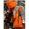 Image 7 : Husqvarna ST 327 Two-Stage Gas Snow Blower