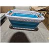 Image 4 : Set of 3 Collapsible Laundry Baskets with Blue Handles