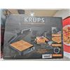 Image 1 : Krups Easy Clean Belgian Waffle Maker GX502D51