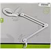 Image 1 : Bemelux Magnifying Lamp with Adjustable Arm and LED Light