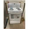 Image 2 : Amana YACR4303MFW Electric Range, 30 inch Exterior Width, 4 Burners, 4.8 cu. ft. Capacity, Storage D