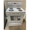 Image 3 : Amana YACR4303MFW Electric Range, 30 inch Exterior Width, 4 Burners, 4.8 cu. ft. Capacity, Storage D