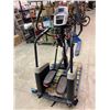 Image 6 : ProForm Smart Strider 735 Elliptical Trainer