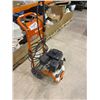 Image 3 : Husqvarna CR950 Pressure Washer