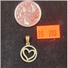 Image 1 : 10K Gold Heart In Circle Pendant w/ Diamonds