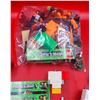 Image 2 : Bag of Assorted Minecraft Lego