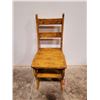 Image 2 : VTG Handcrafted Multifunction Chair/Step Stool