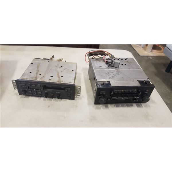 85 FORD F150 STOCK STEREO CASSETTE DECK