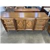 Image 1 : SKYLER PEPPLER 9 DRAWER DRESSER